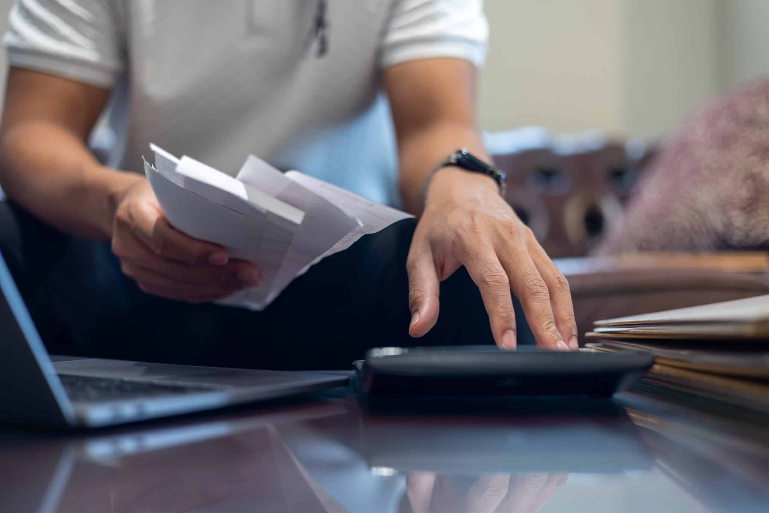 Director calculating vat return